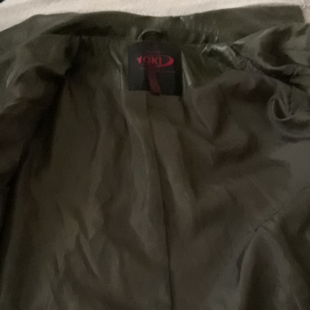 Jacket - Picture 5 of 5